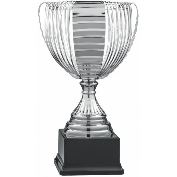 Sølvpokal med et Twist # 380 - 520 mm Sølvpokal med et Twist # 380 - 520 mm